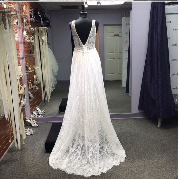 Lia Mia - Style A471 - Size 10 - Sand/IV/Nude - Picture 2 of 4